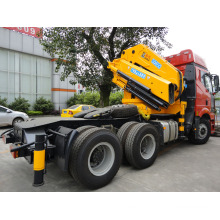 Sinotruk HOWO 6X4 Tractor with Mobile Crane